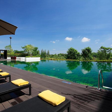 Avani Khon Kaen Hotel & Convention Centre Exterior photo